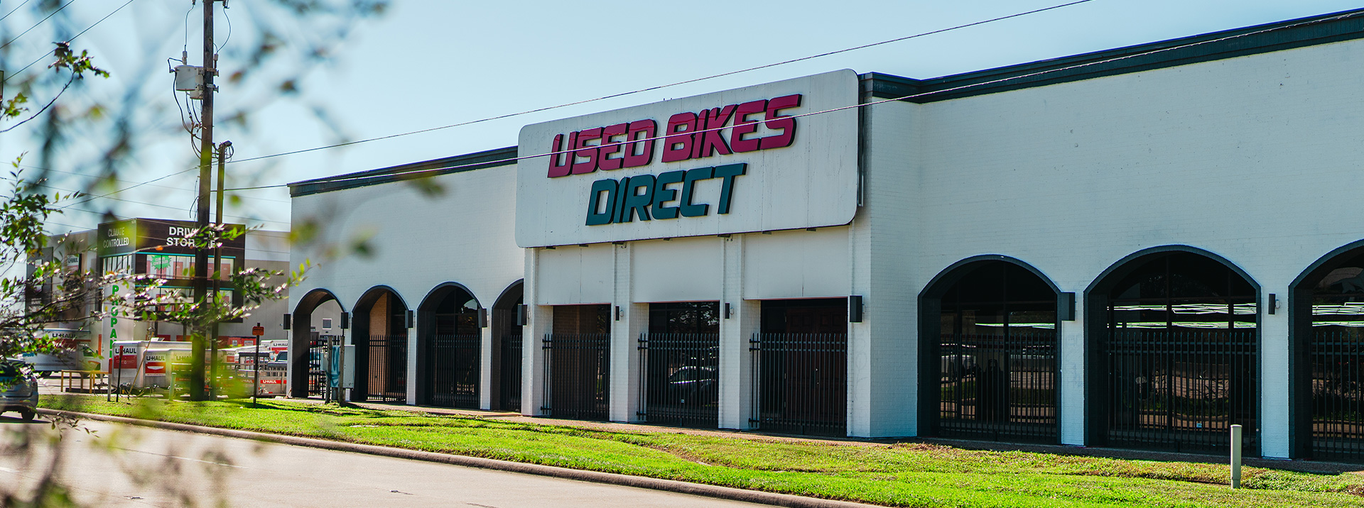 UBD Texas Store Exterior