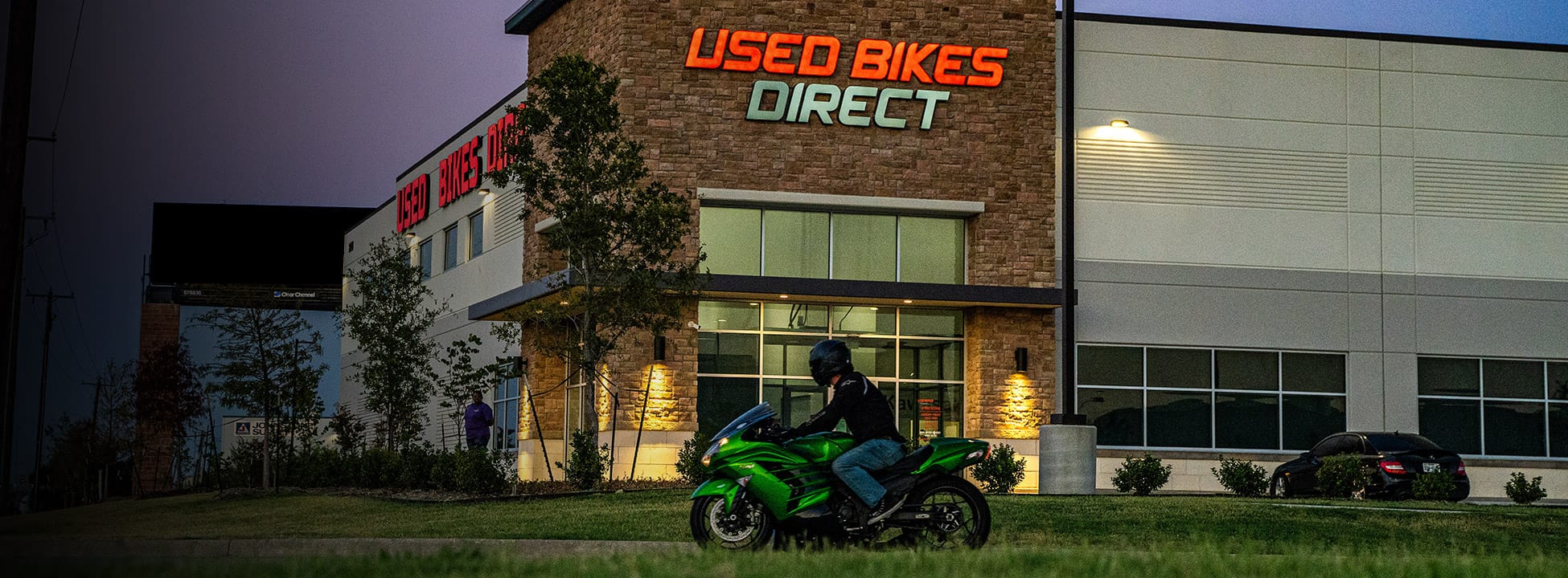 UBD Texas Store Exterior